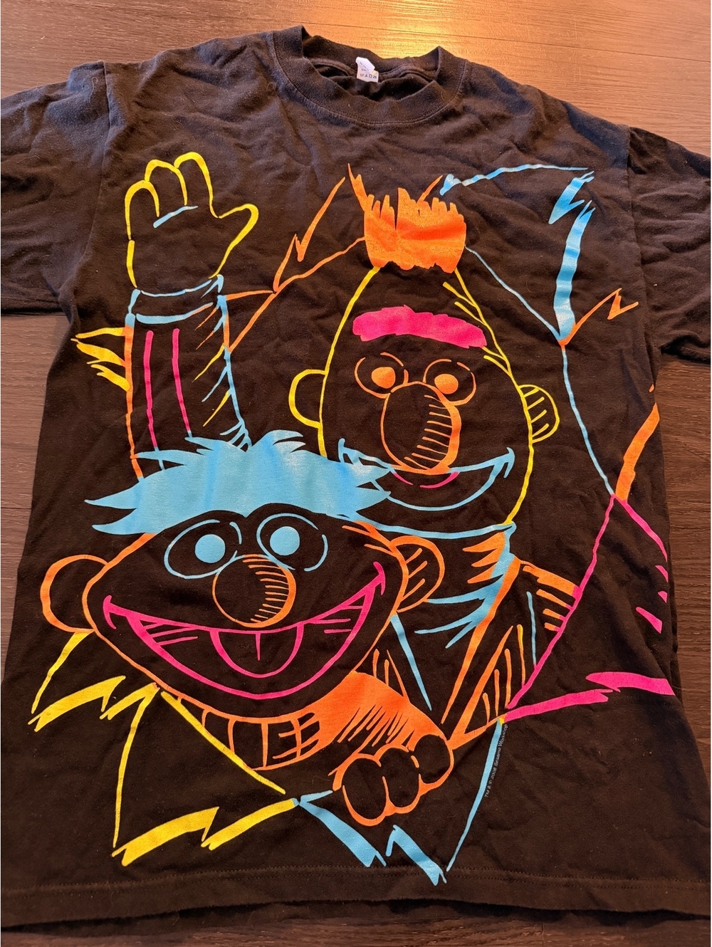 Vintage 2008 Sesame Street Bert & Ernie Neon Tee M